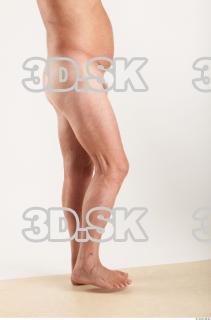 Leg moving pose of nude Ed 0002